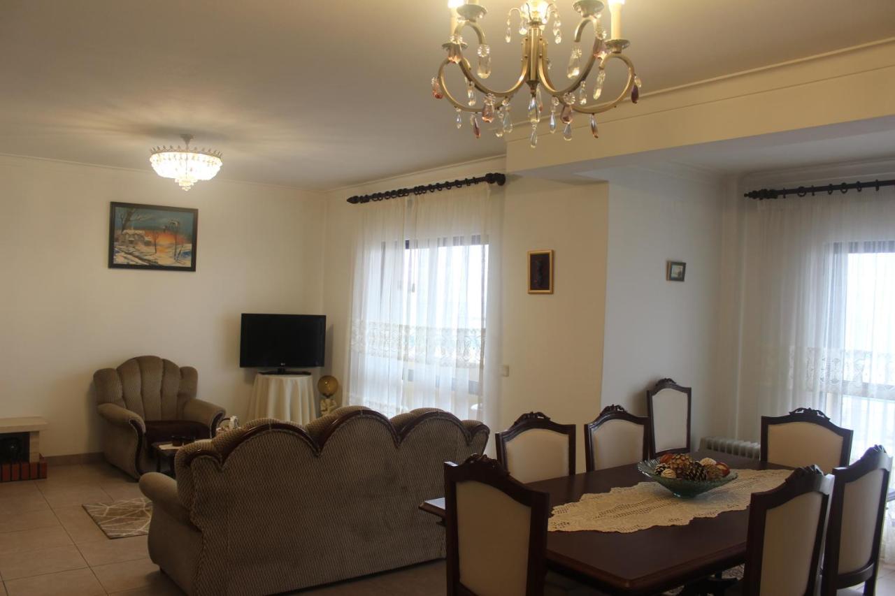 Ocean Drive / Vista Mar Apartment Vieira de Leiria Bagian luar foto