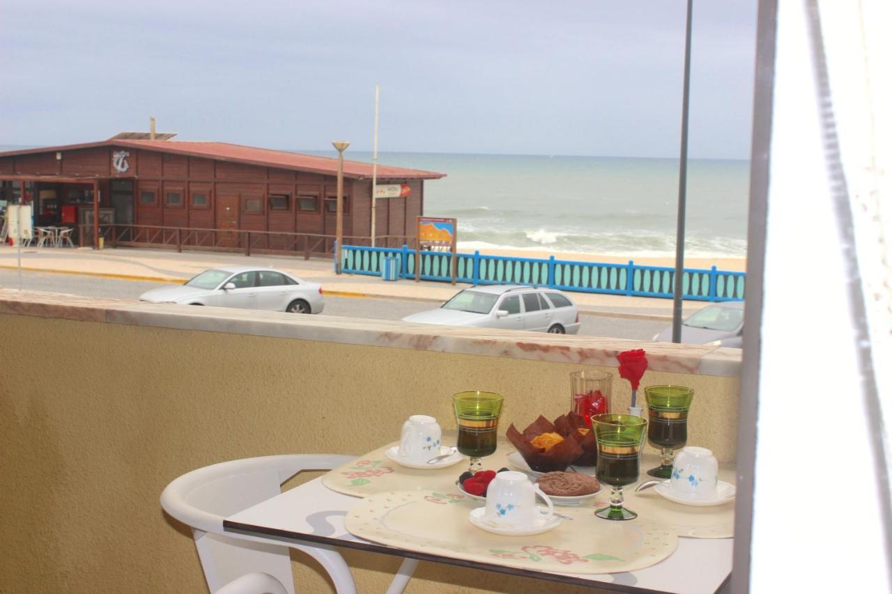 Ocean Drive / Vista Mar Apartment Vieira de Leiria Bagian luar foto